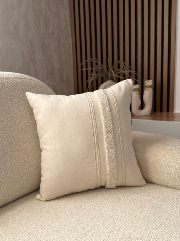 کوسن پانچ دوزی طرح خط صاف